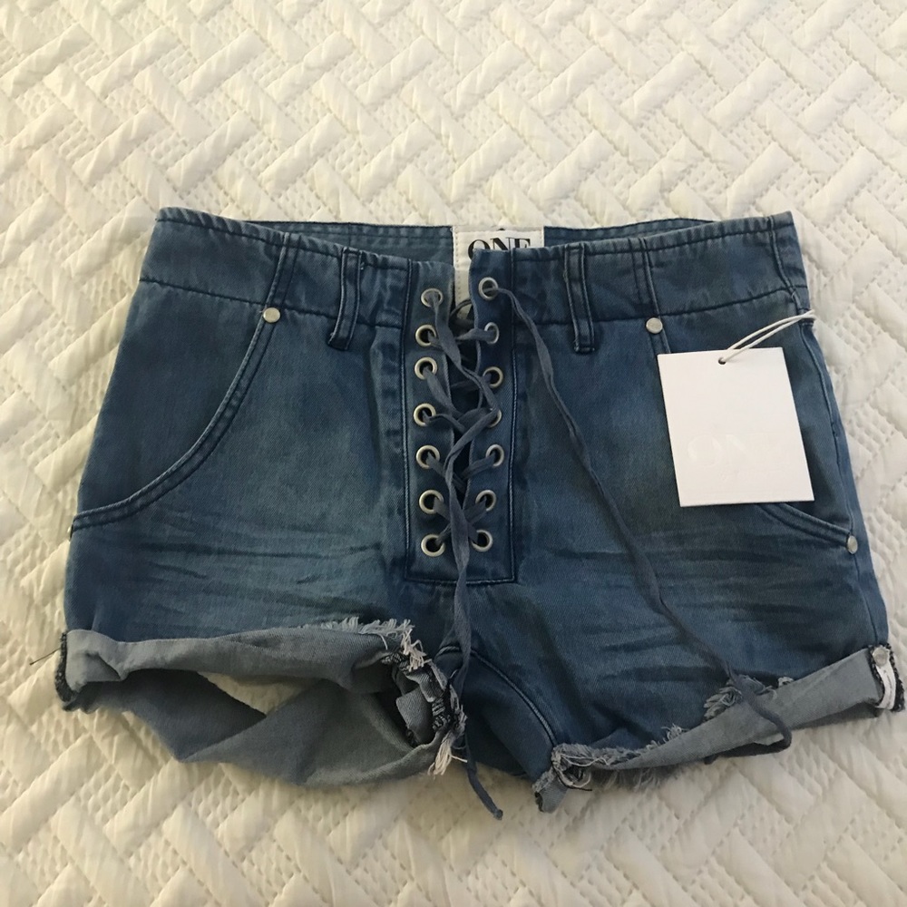 New One Teaspoon vixen super freak lace up shorts